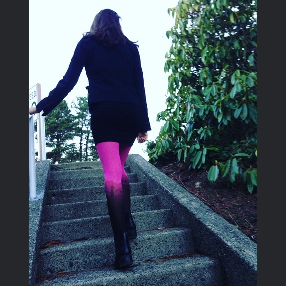 EveSkywalker Black & Fuchsia Hand Dyed Tights💖 - Picture 2 of 4