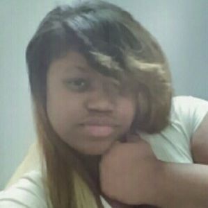 Meet your Posher, Ayanna