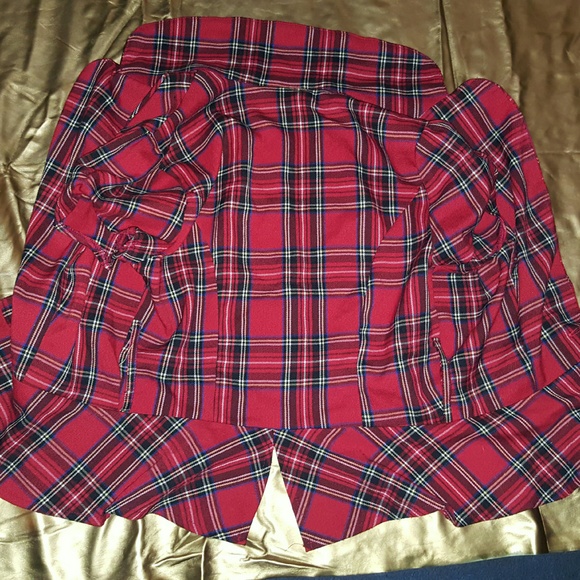 Plaid top!! - Picture 2 of 4
