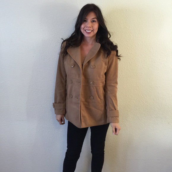 tan coat - Picture 2 of 2