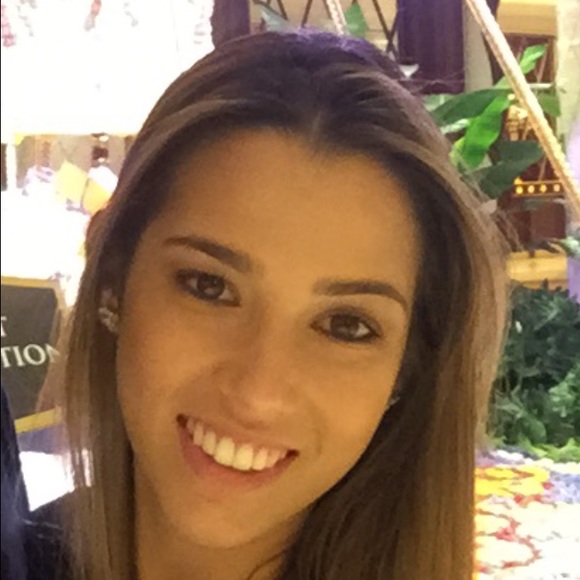 Meet your Posher, Amanda