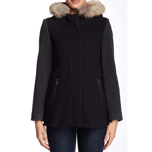 Andrew Marc Genuine Coyote Fur Wool jacket. - Picture 2 of 3