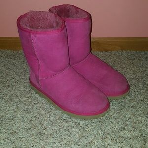 Magenta Ugg boots