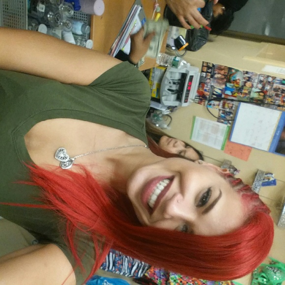 Meet your Posher, Luz