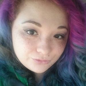 Meet your Posher, Alexandra