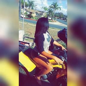 Meet your Posher, Jázmine