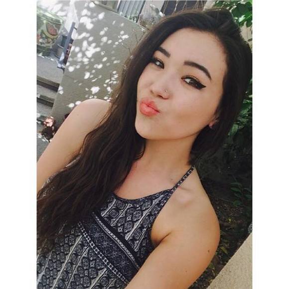 Meet your Posher, Lauren - Picture 1 of 1