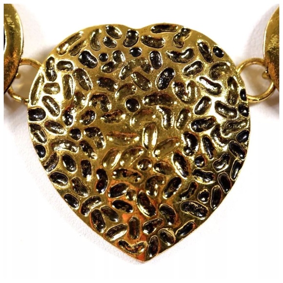 ‼️LAST CALL PRICE FIRM Ivory Gold Heart Necklace - Picture 2 of 4