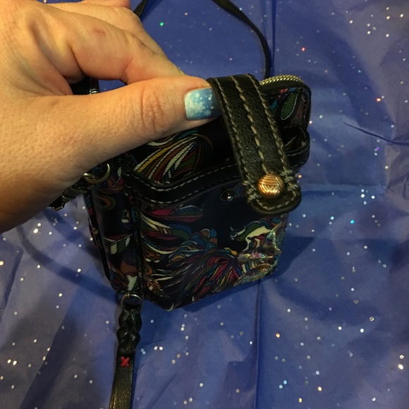 Sakroots Smartphone Wallet Case - Picture 4 of 4