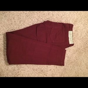NWOT. Domino Oxblood jeans. Size 28.