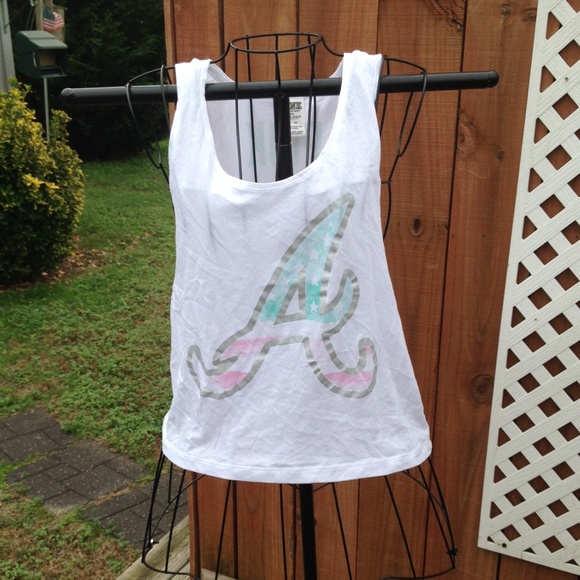 Victoria's Secret tank