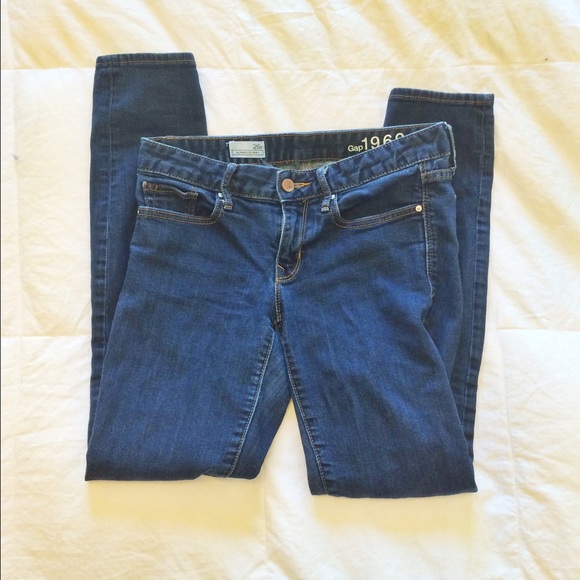 Gap 1969 skinny jeans