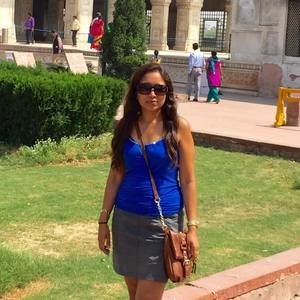 Meet your Posher, Deepti