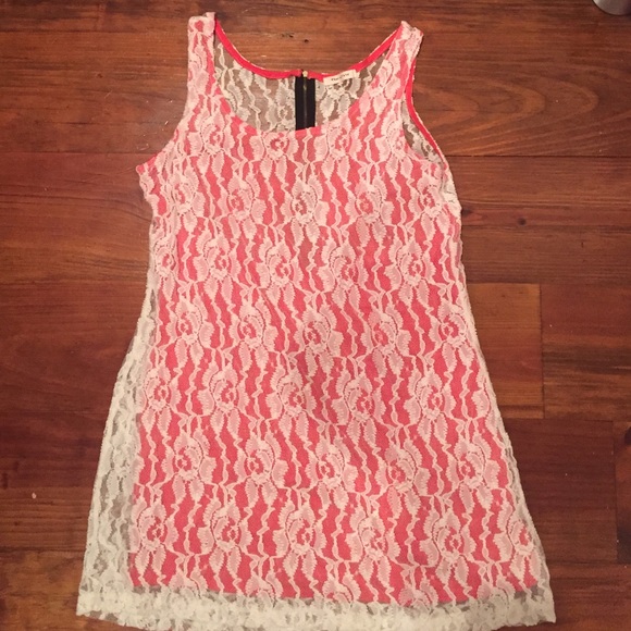 ❤️❤️❤️Coral and lace dress - Picture 2 of 4