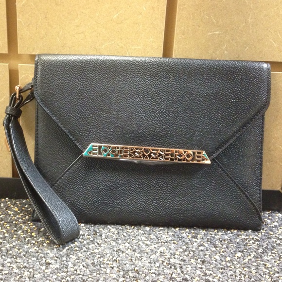 Brand New/Never Used Black Vegan Stella&Dot clutch