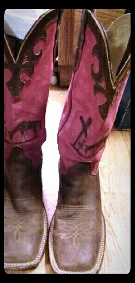 Justin boots size 8 &1/2