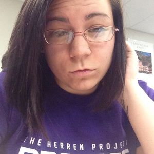 Meet your Posher, Kim