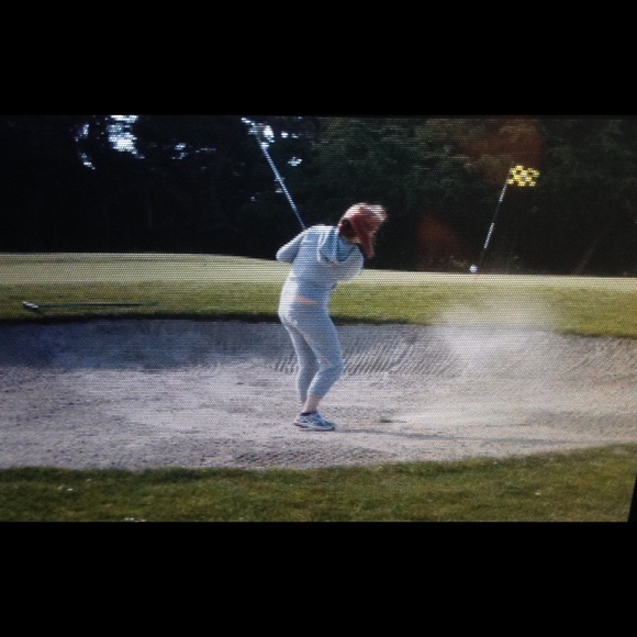 Meet your Posher, Christine. - Picture 2 of 3