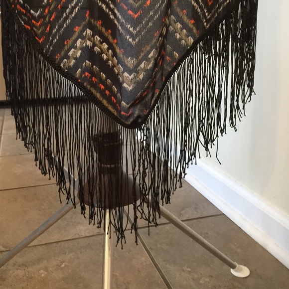 Fringe kimono/bundled for aleekin - Picture 4 of 4