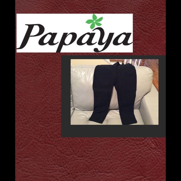 *SOLD*Black Dressy Capri's