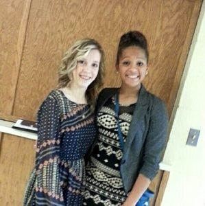 Meet your Posher, Dava