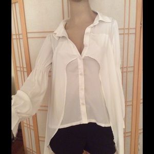 Brand new fashion top,  $78.00 size  M