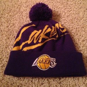 Lakers purple and yellow beanie