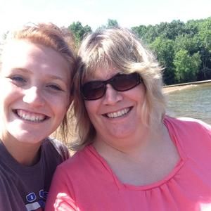 Meet your Posher, Lori