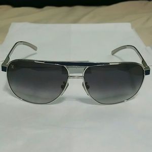 Authentic Louis vuitton persuasion cyan sunglasses