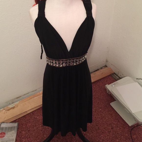 Gorgeous little black jeweled dress - Picture 1 of 4