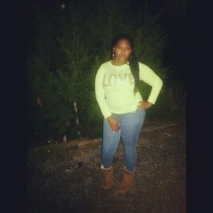 Meet your Posher, Toni