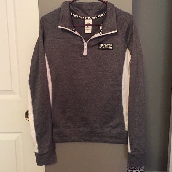 PINK Ultimate Half Zip