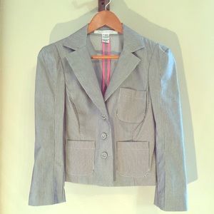 Diane VonFurstenberg Beautiful jacket 💖