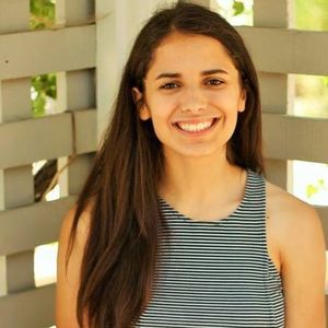 Meet your Posher, Julia