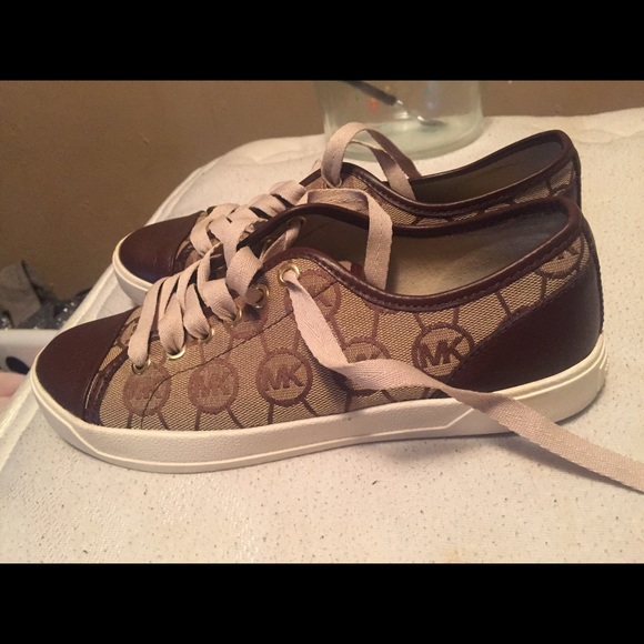 Michael kors tennis shoes