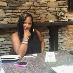 Meet your Posher, Velda