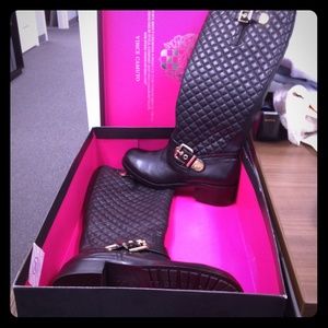 Vince Camuto Wenters Quilted