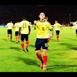 Meet your Posher, Edson