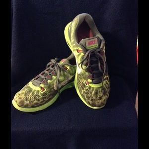 ‼️‼️SALE‼️‼️ Nike Lunarglide 5 size 7.5