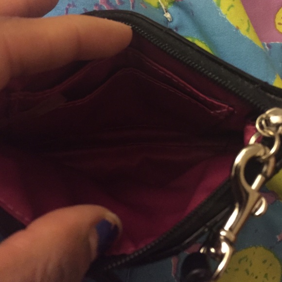 Black coach wristlet - Picture 3 of 3