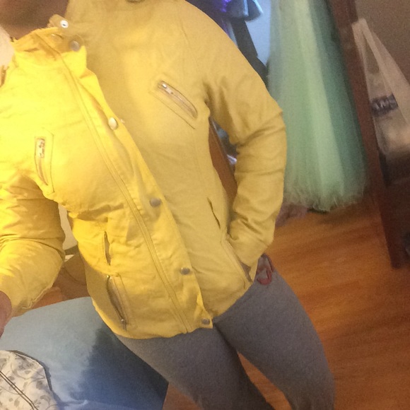 Jacket - Picture 2 of 3