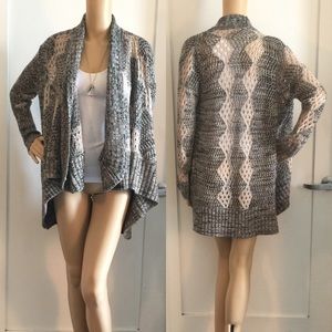 NEUTRAL KNIT SWEATER