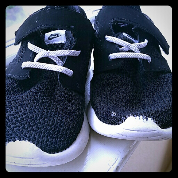 Nike boys shoes
