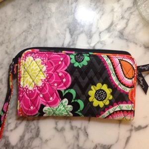 Vera Bradley front zip wristlet wallet
