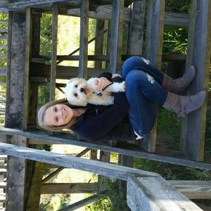 Meet your Posher, Megan