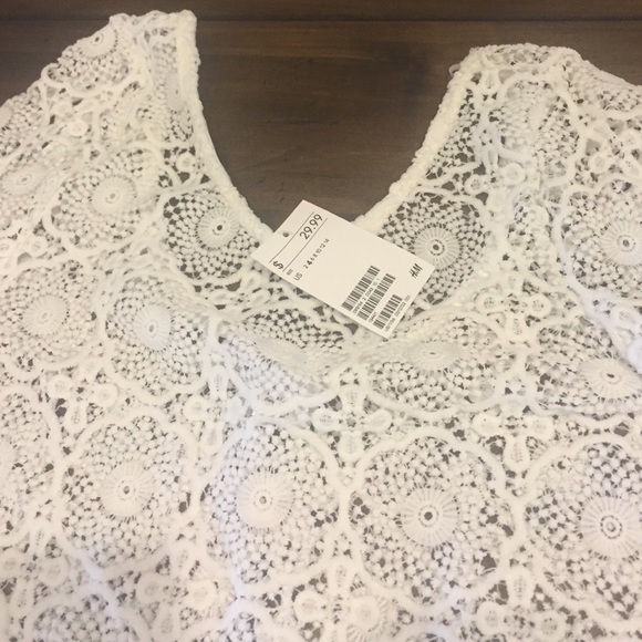 Lace Dress - Picture 2 of 4