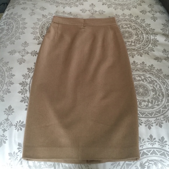 Ralph Lauren Black Label Camel Hair skirt