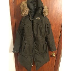Women's North Face Arctic Parka - Hunter Green