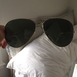 Large ray ban aviator