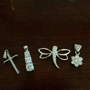 Bundle of neklace w/o the chains!